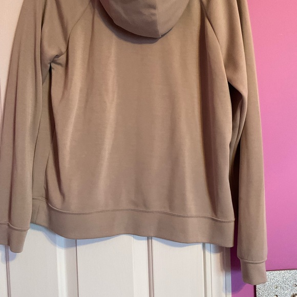 Taupe jogging suit - Picture 3 of 5